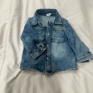H&M Kids Blue Jean snap button shirt. 6-9M.